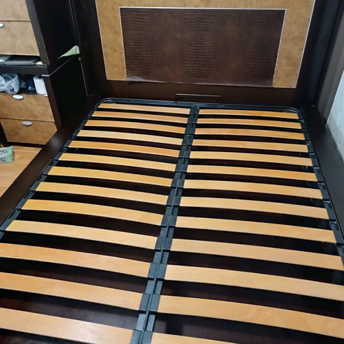 Double bed used with lifting mechanism and storage space