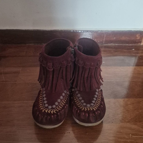 Zara kids boots size 27 like new