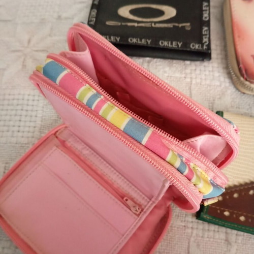 Wallets used, green with beige