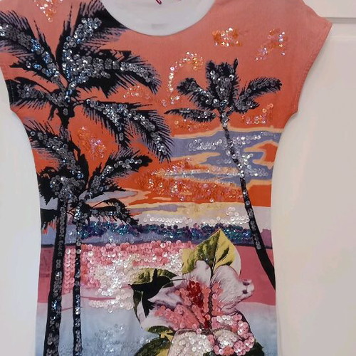 Denny Rose women's t-shirt new with handmade details