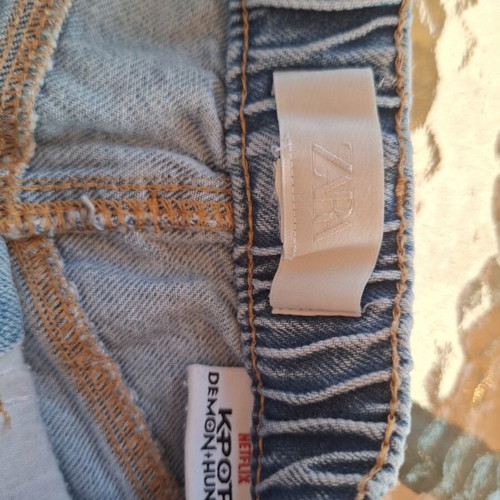 Zara Girls' Denim Shorts Like New, Size 128 cm, Age 8-9