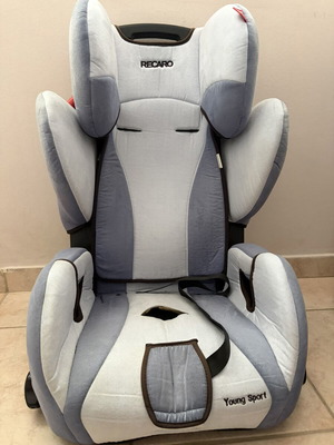 Recaro παιδικό κάθισμα αυτοκινήτου Young Sport μεταχειρισμένο με γκρι σουέντ 9-18kg