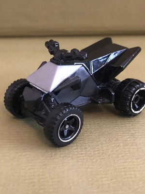 Hot Wheels Tesla Cyberquad 2025 like new
