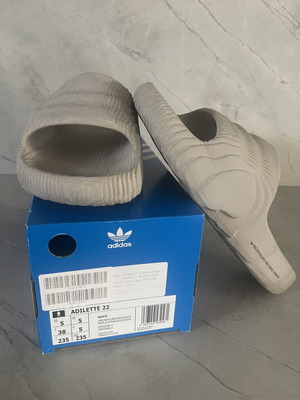 Adidas Adilette 22 slides size 38 like new, grey