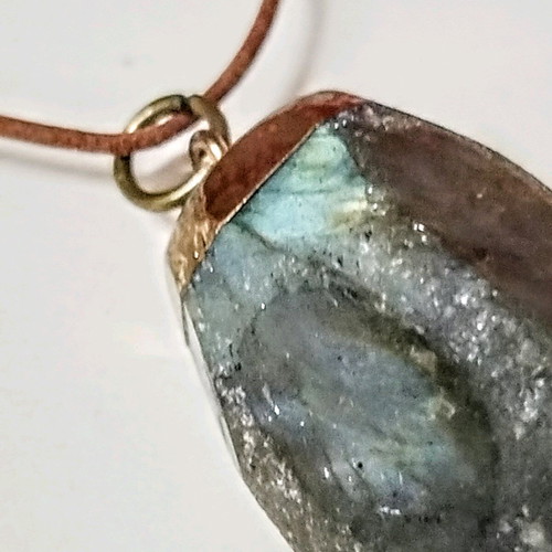 Labradorite pendant new with genuine leather cord