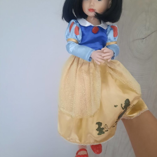 Snow White Jolina Ballerina articulated doll by Zapf Creation