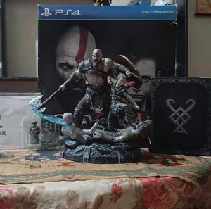 Πωλείται η συλλεκτική έκδοση του God of War 2018 σε άριστη κατάσταση. ΤΕΛΙΚΗ ΤΙΜΗ