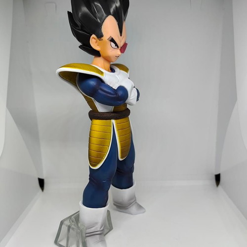 Vegeta Dragon Ball Z figure 24cm with removable Scouter like new