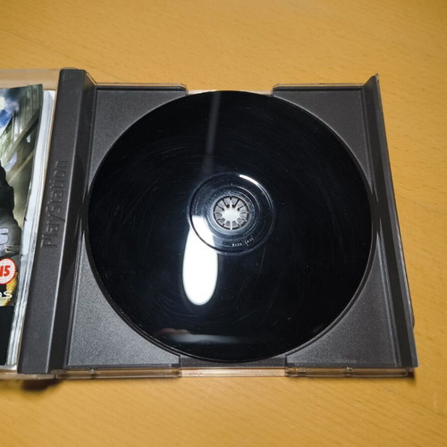 Resident Evil 3 Nemesis PlayStation 1 Black Label like new, Complete In Box