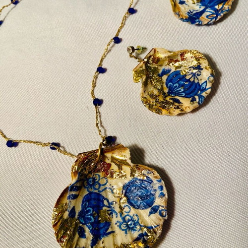 Jewelry set handmade earrings with shell and gold leaf necklace with braided gold thread new