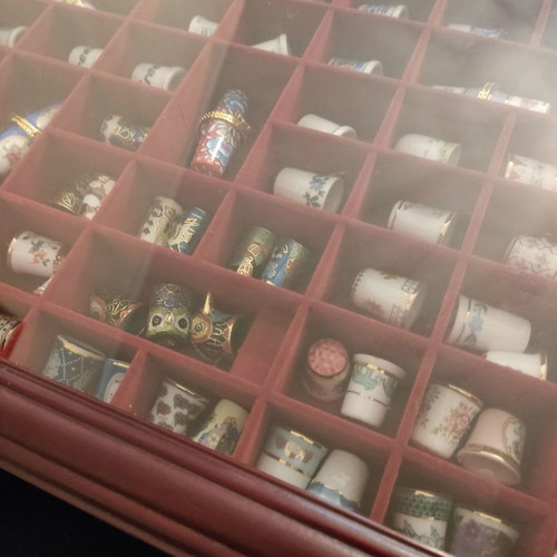 De Agostini thimble collection used with wooden display case