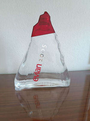 Evian 2005 Origine Limited Edition glass bottle new, collectible design