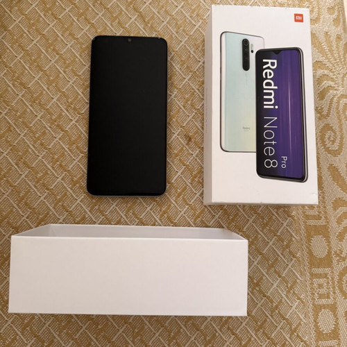 Mobile phone bundle with iPhone X, Redmi Note 8 Pro, Samsung Galaxy A6 and others