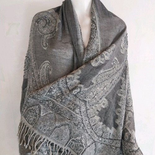 Cotton scarf with sequins in gray shades with paisley motifs, like new