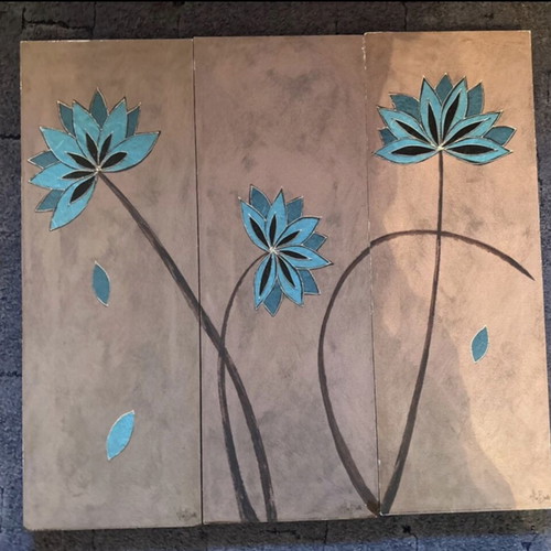 Alan Buckle Wooden Lotus Art Trilogy like new