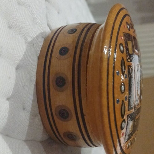 Decorative box from Ukraine like new