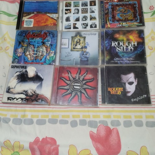 Metal, rock, blues CD pack of 20 and 1 Helloween Pink Bubbles Go Ape vinyl