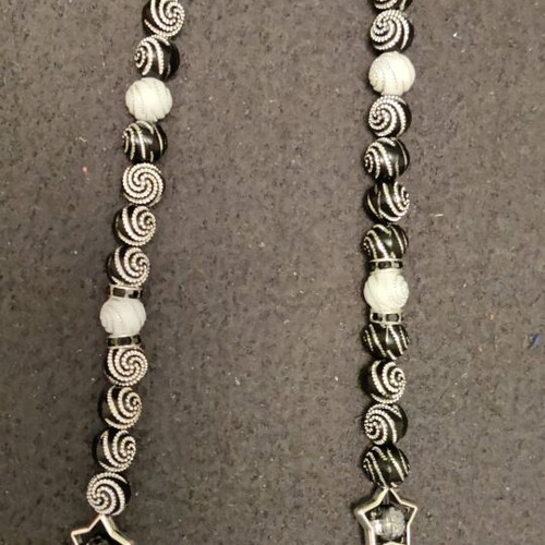 Black and white necklace new with stars and hearts, 62cm length