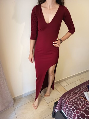 Maxi dress burgundy with side slit like new, size S