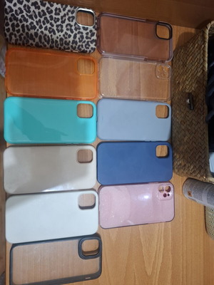 iPhone 11 cases like new