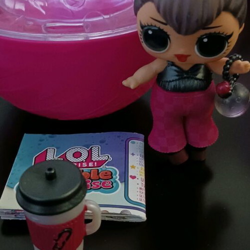 LOL doll set like new with accessories