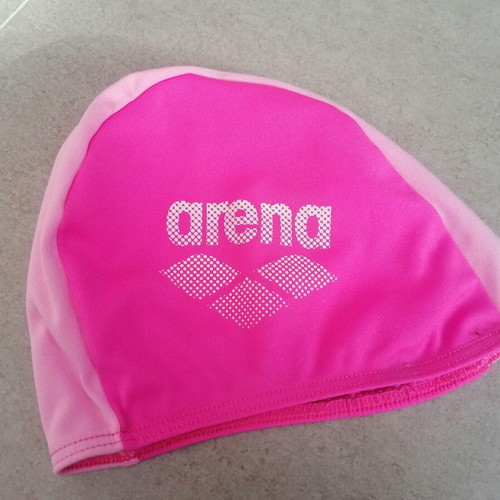 Arena kids swimming cap like new