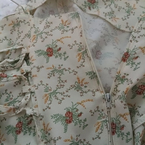 Dress with triple straps like new, colorful, size M