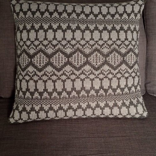 Wool decorative pillow cover Butlers 50x50 used with buttons