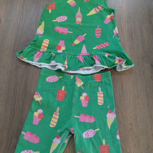 Mothercare leggings and T-shirt set like new, colorful, size 110