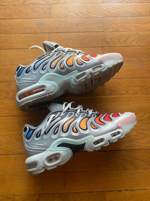 Nike αθλητικά παπούτσια σαν καινούργια, πολύχρωμα, νούμερο 44