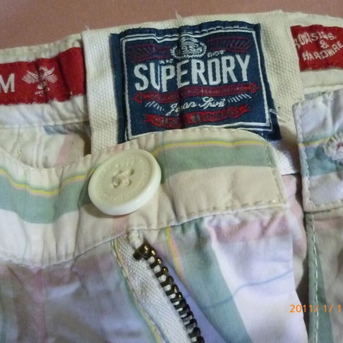 Superdry women's shorts like new, size M, multicolor