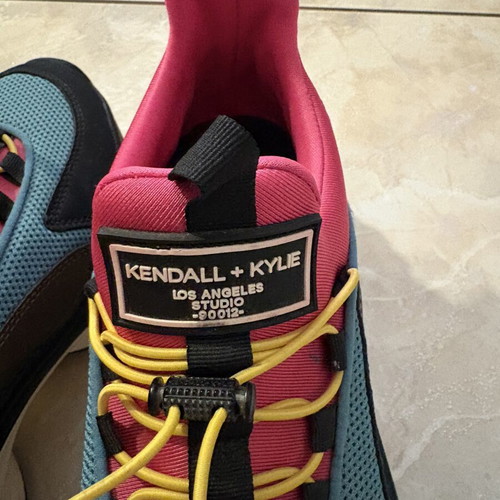 Kendall + Kylie Chunky Sneakers like new, multicolor, size 38