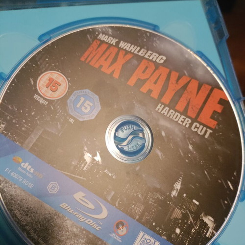 Max Payne Blu-Ray like new, action crime