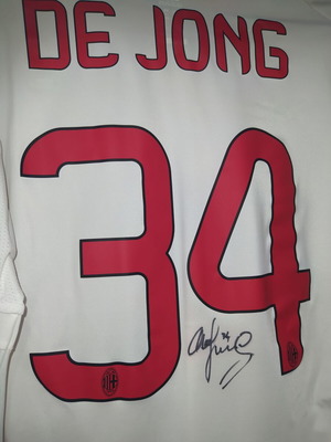 Φανέλα AC Milan away 2012-13 με υπογραφή De Jong καινούργια γνήσια
