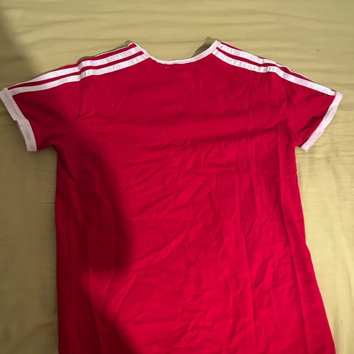 Adidas T-Shirt like new, size S-M, white and red