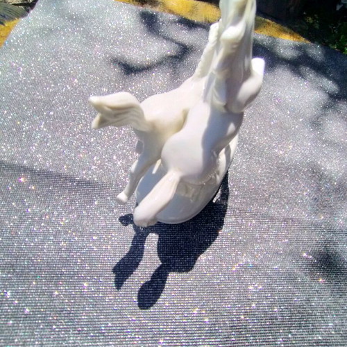Horse figurine like new, white