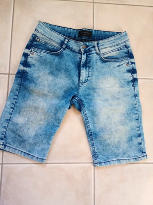 Reserved men's shorts like new, size W32, blue