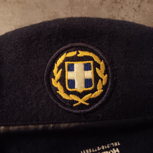Military beret blue size 58 with emblem new