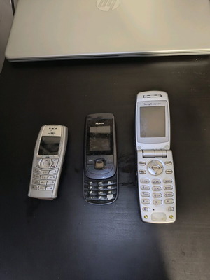Παλιά συλλεκτικά κινητά μεταχειρισμένα, Nokia χωρίς καπάκι