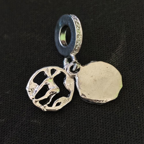 Charm pendant