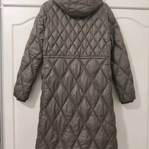 Women's long quilted coat DOCA size M like new, brown/gray