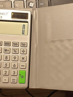 Q-Connect Silver 12-Digit Pocket Calculator like new KF01603