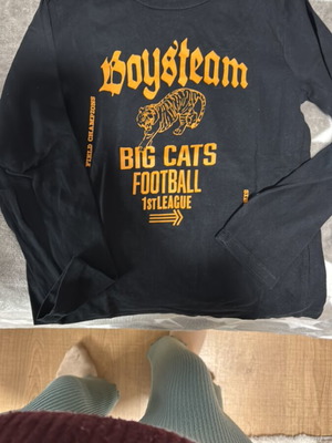 H&M Boys' Long Sleeve T-Shirt Like New 6-8 Years