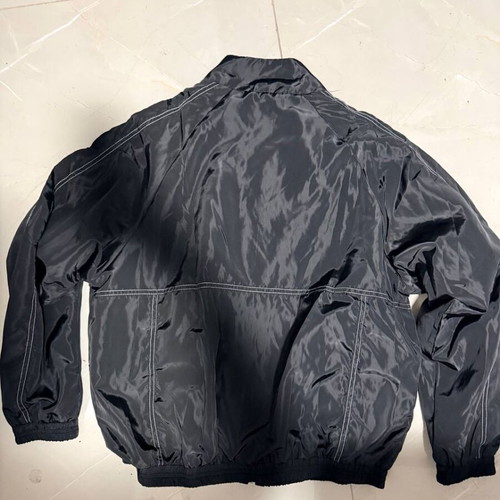 Gymshark Windbreaker Like New, Size M, Black