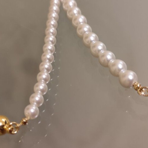 Two pearl necklaces with stainless steel magnetic clasp, new