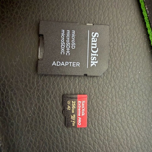 Sandisk Extreme Pro 256GB κάρτα μνήμης με αντάπτορα σαν καινούργια