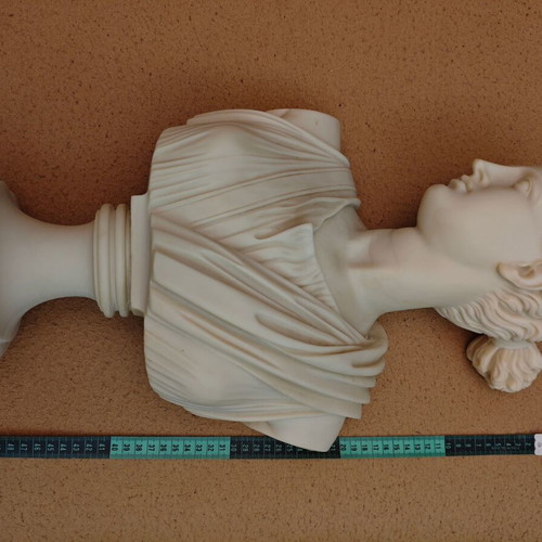 Female Ancient Greek Bust 50cm like new