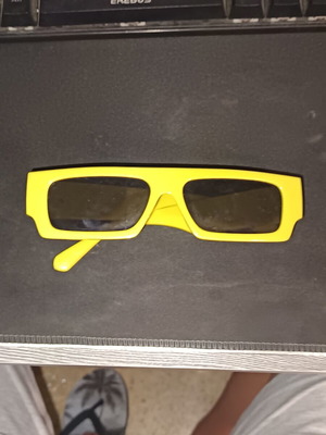 Sunglasses like new, yellow