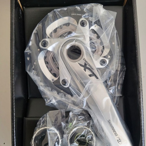 Shimano XT crankset 180mm double chainring new for 10-11 speeds