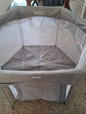 Playpen like new, polygon 135×135 with zipper door